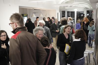 Roundtable II zu Shared Space, 13.04.2010: Kunst als Strategie im öffentlichen Raum – eine mögliche Methode der Urban Regeneration