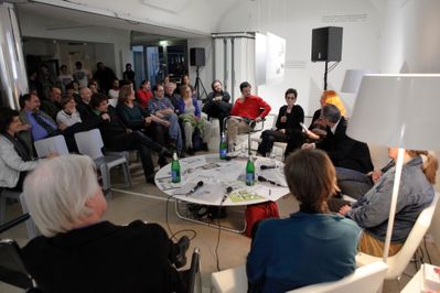 Roundtable II zu Shared Space, 13.04.2010: Kunst als Strategie im öffentlichen Raum – eine mögliche Methode der Urban Regeneration
