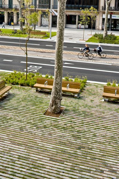Lola Domènech: Passeig de St Joan, Barcelona/Spanien, 2011/2014