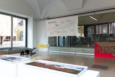 Ausstellung in der "Auslage" des HDA