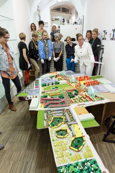 PLANET REININGHAUS: Katharina Köglberger mit SPLITTERWERK, WERKSTADT GRAZ / GRAZ KUNST / GALERIE GRAZY / WERKSTADT GRAZ_AD – Architektursommer 2015