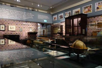 Ausstellungsansicht Sehnsucht Ferne.