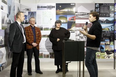 Bauherrenpreis 2009, v.l. Carl Skela (LIG), Walter Werschnig, Maria Auböck, Martin Brischnik