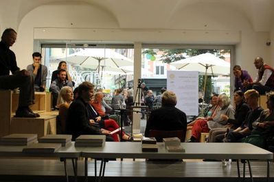 A house is not a house is not a house 29.07.2