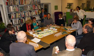 ...und schon gehen die Verhandlungen los...