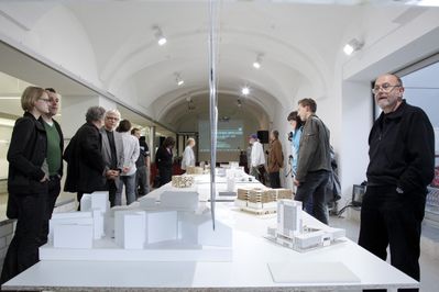 Eröffnung Intensive Oberflächen