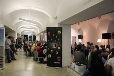 Start-up: Einsam, Zweisam, Dreisam, ...: 25.05.2016