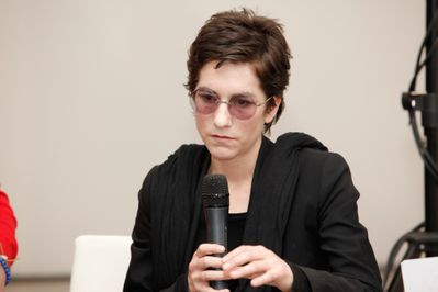 Flora Neuwirth