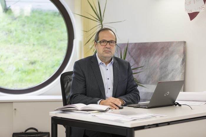 Dr. Benedikt Erhard, Bürgermeister von Lans