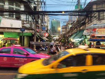 Bangkok, Buchcover Hektopolis, Lesung, Architektursommer 2018