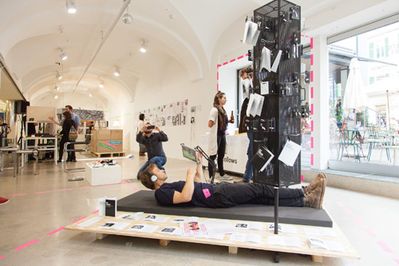 Eröffnung 09.06.2016: FORM FOLLOWS ...