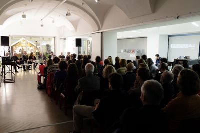 KAGes: Architektur, Pflege und Alter