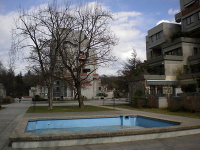 Häuser schaun: Ausstellung Wohnmodelle. Experiment und Alltag im stadtmuseumgraz sowie Terrassenhaussiedlung / Werkgruppe Graz 1972 - 1978