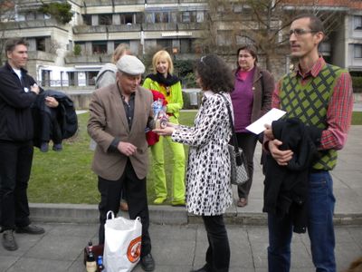 Häuser schaun: Ausstellung Wohnmodelle. Experiment und Alltag im stadtmuseumgraz sowie Terrassenhaussiedlung / Werkgruppe Graz 1972 - 1978